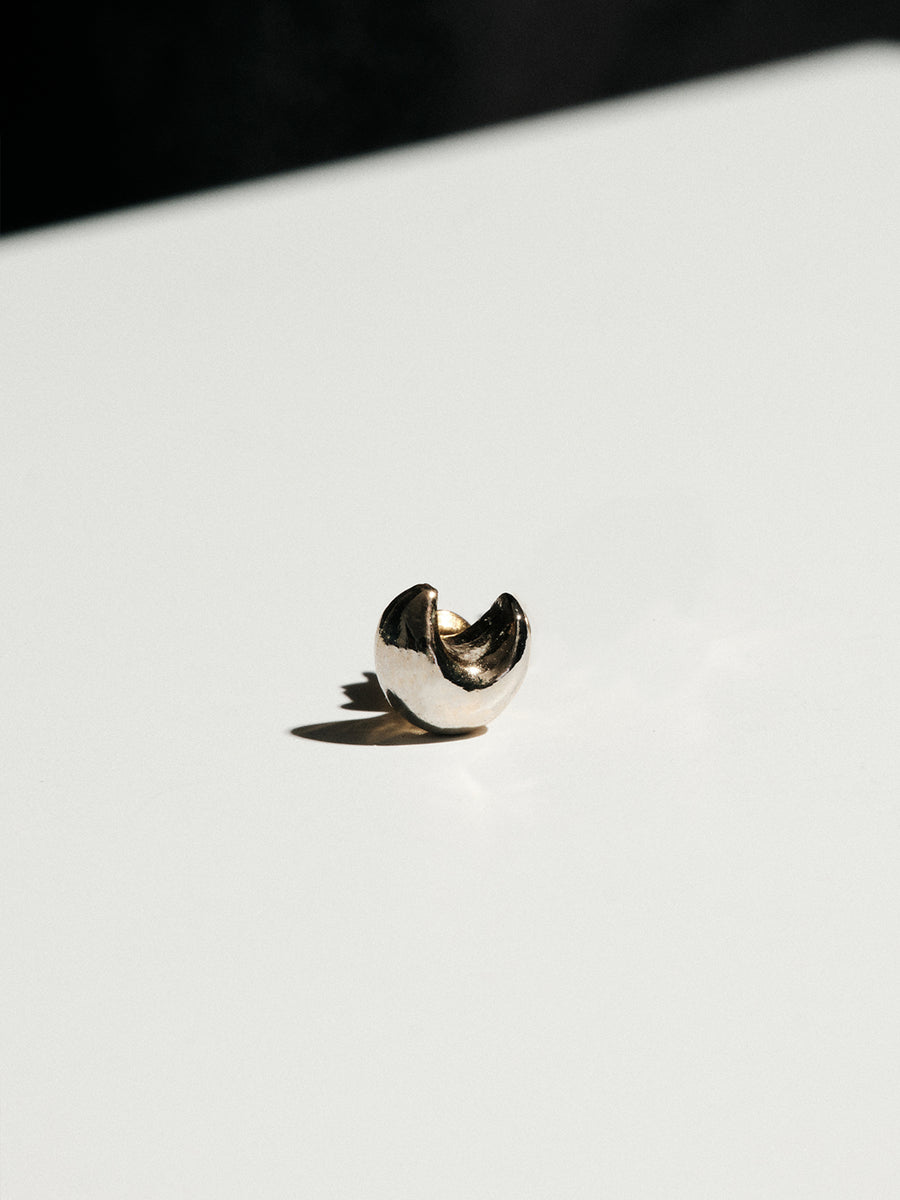 Mini Moon Earring(片耳) – ucalypt