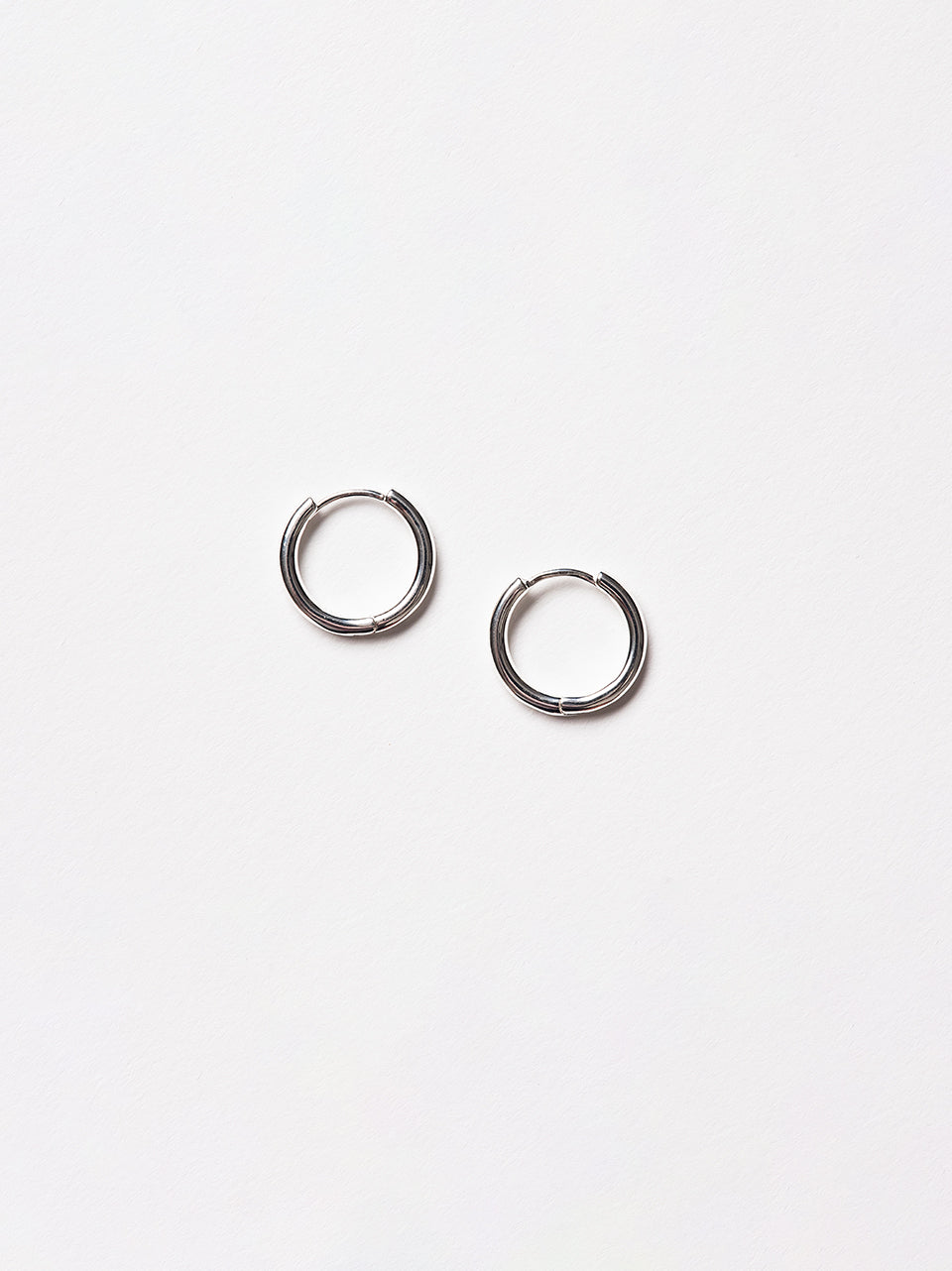 Middle Hoop Earrings 12mm