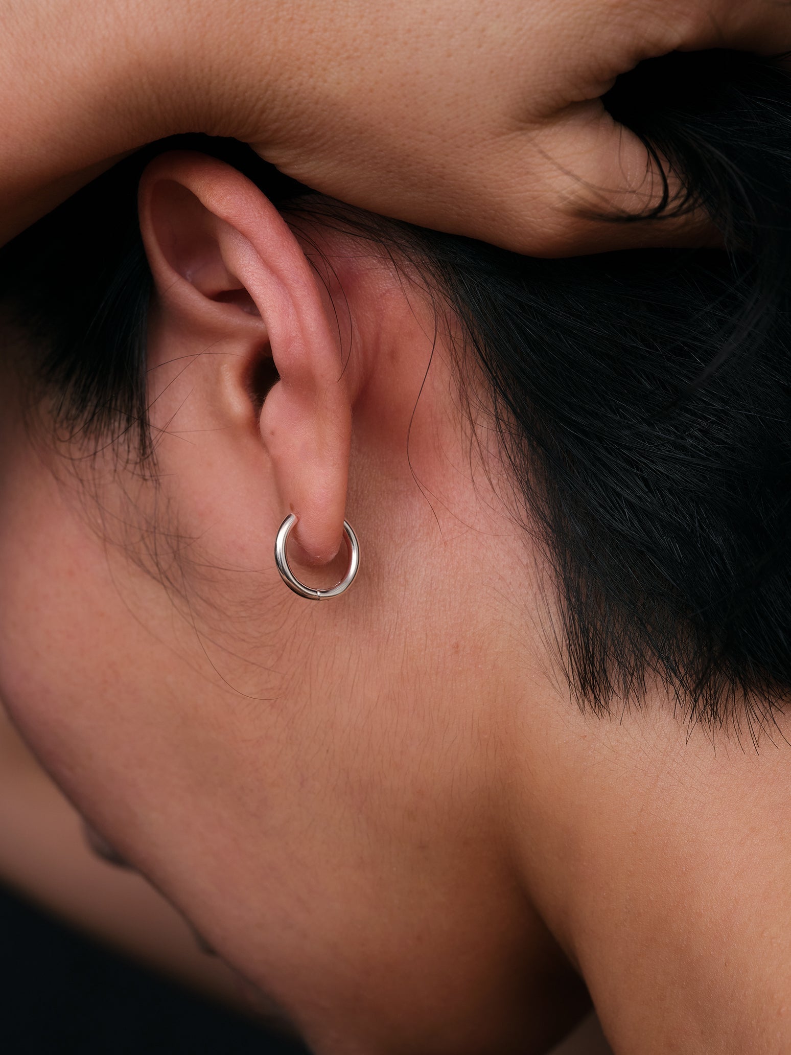 Middle Hoop Earrings 12mm