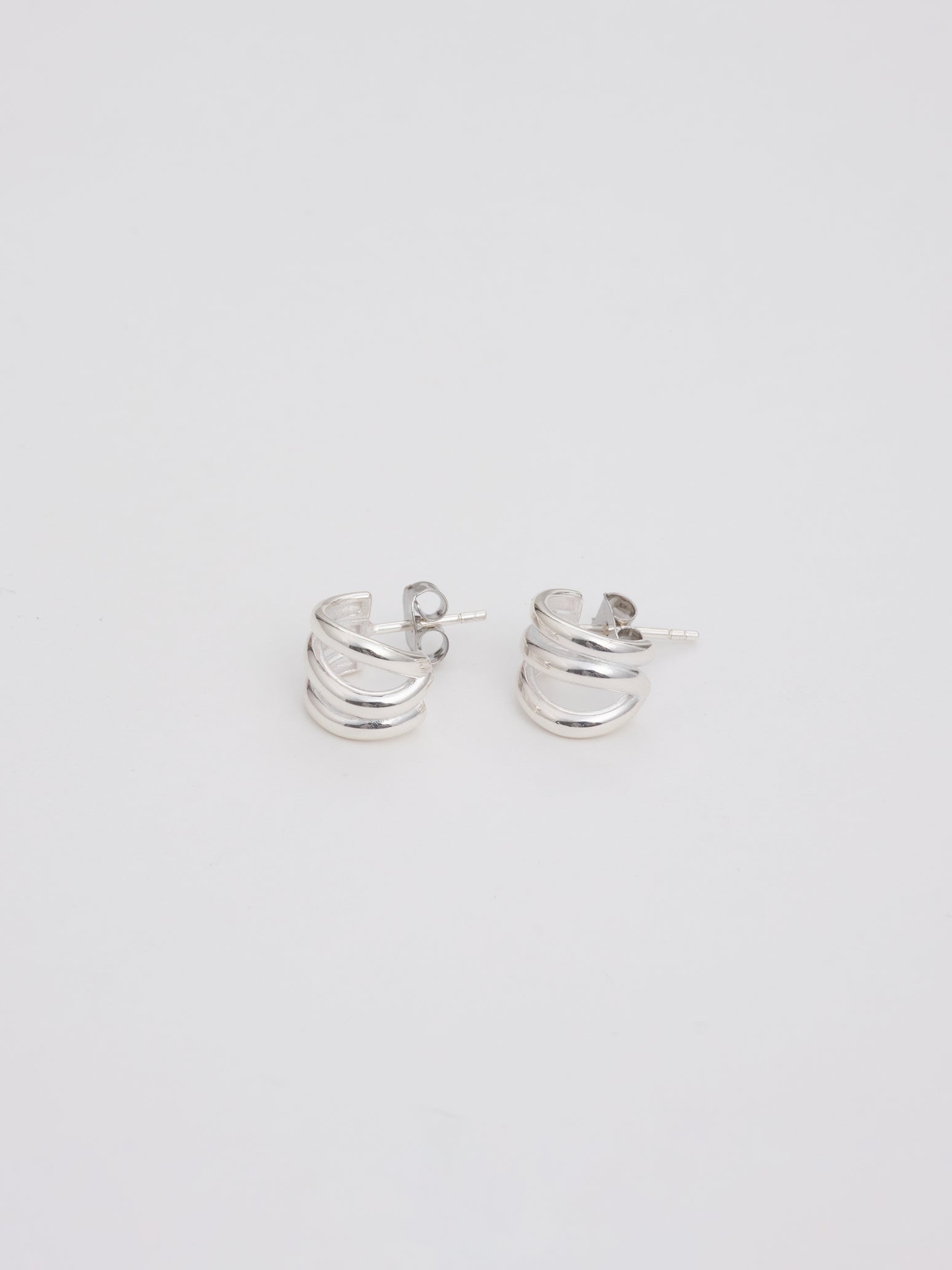 Mini Curved Earrings