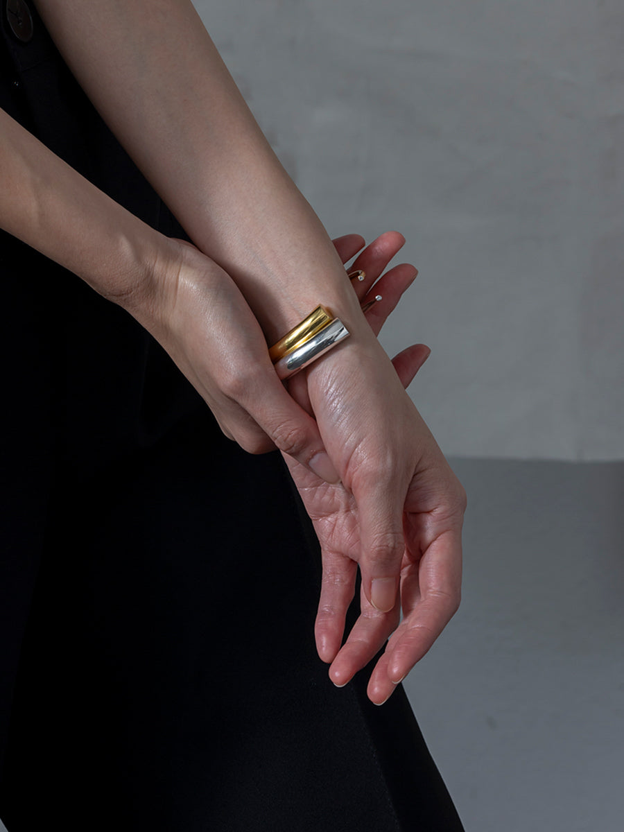 Contour Diamond Bangle