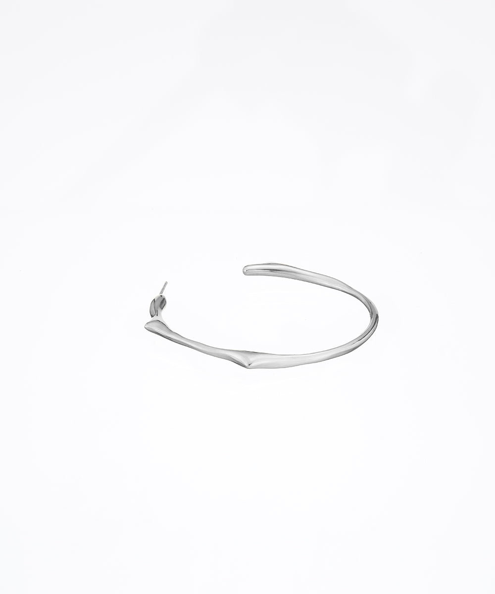 Thorned Hoop Earring（片耳）