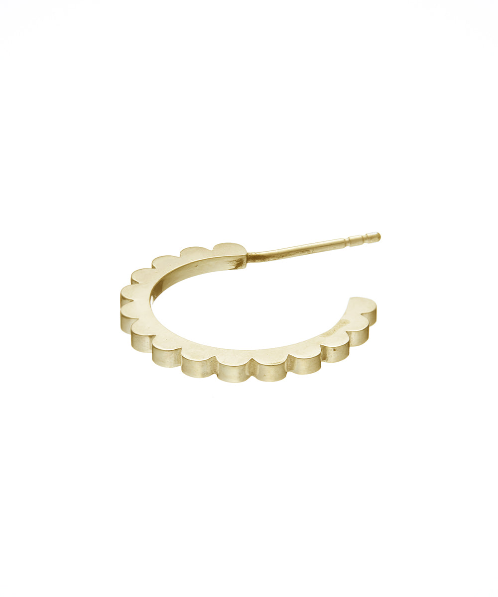 Flat Studded Hoop Earring（片耳）