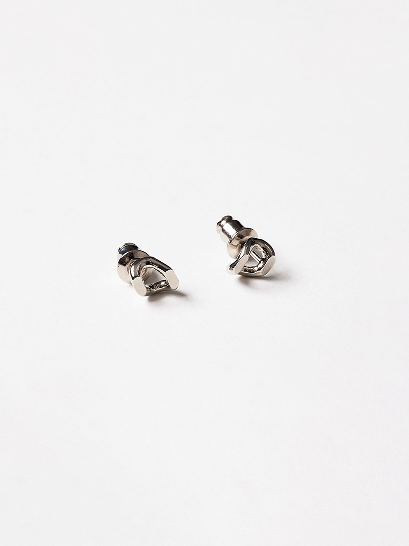 Mini Curb Link Earrings