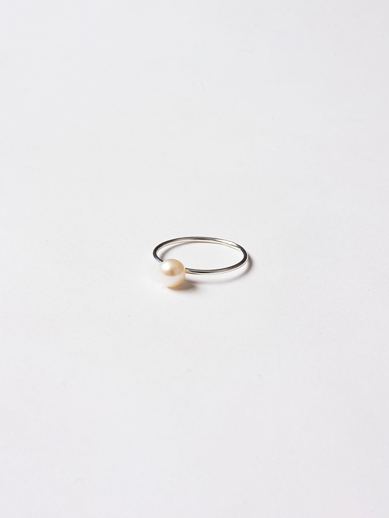 Minimalist Pearl Ring