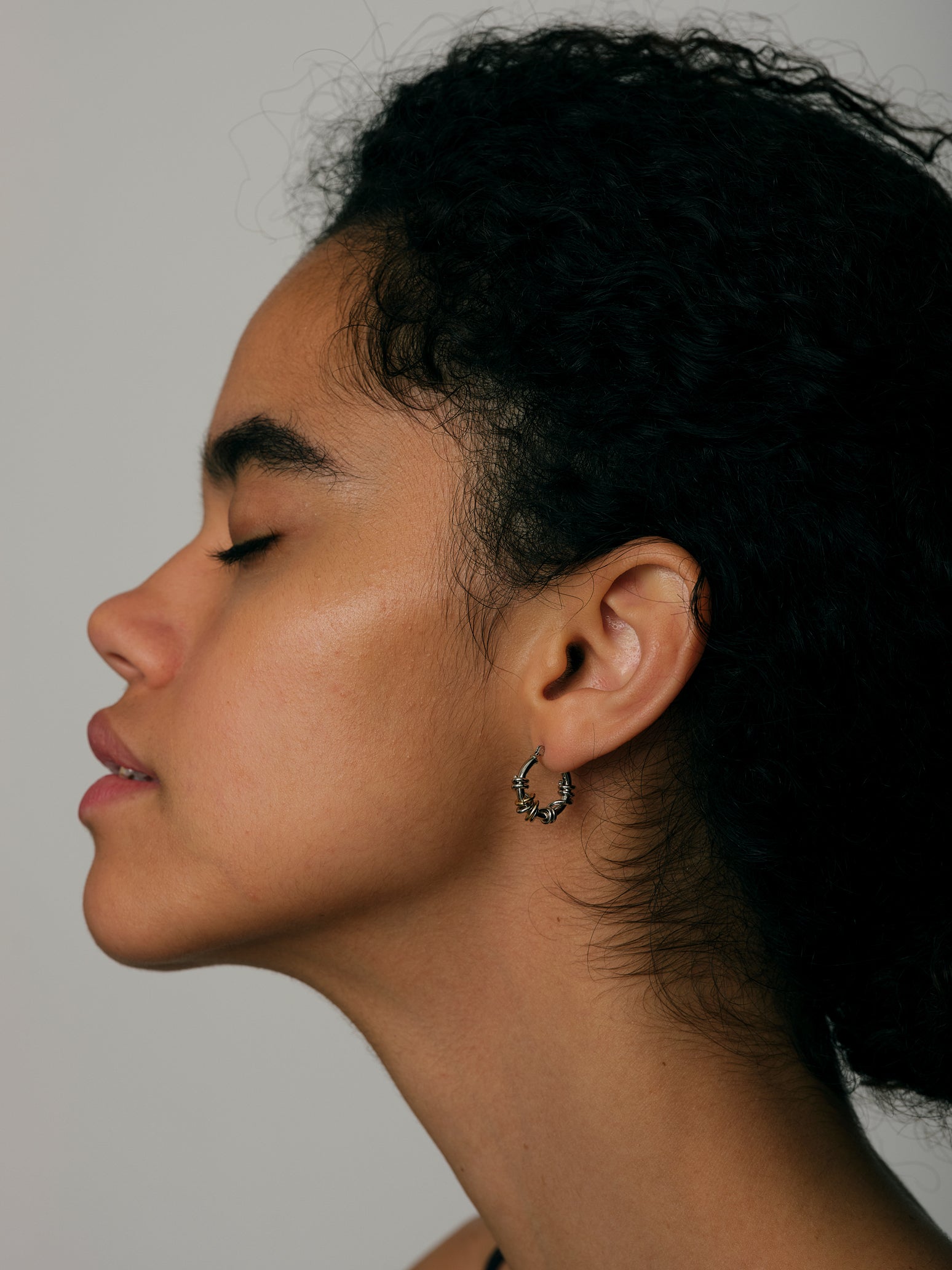 Ucalypt】Fluidity Vine Earcuff-