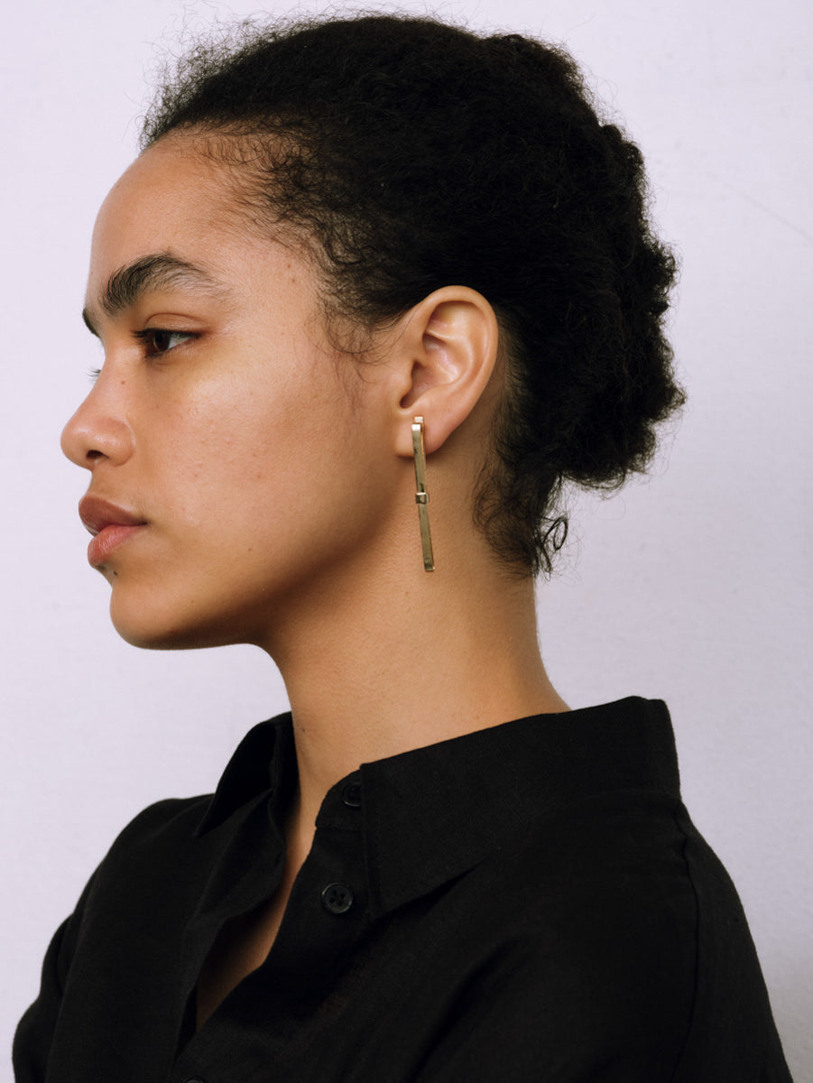 Long Linear Ribbon Earring（イヤリング/片耳）