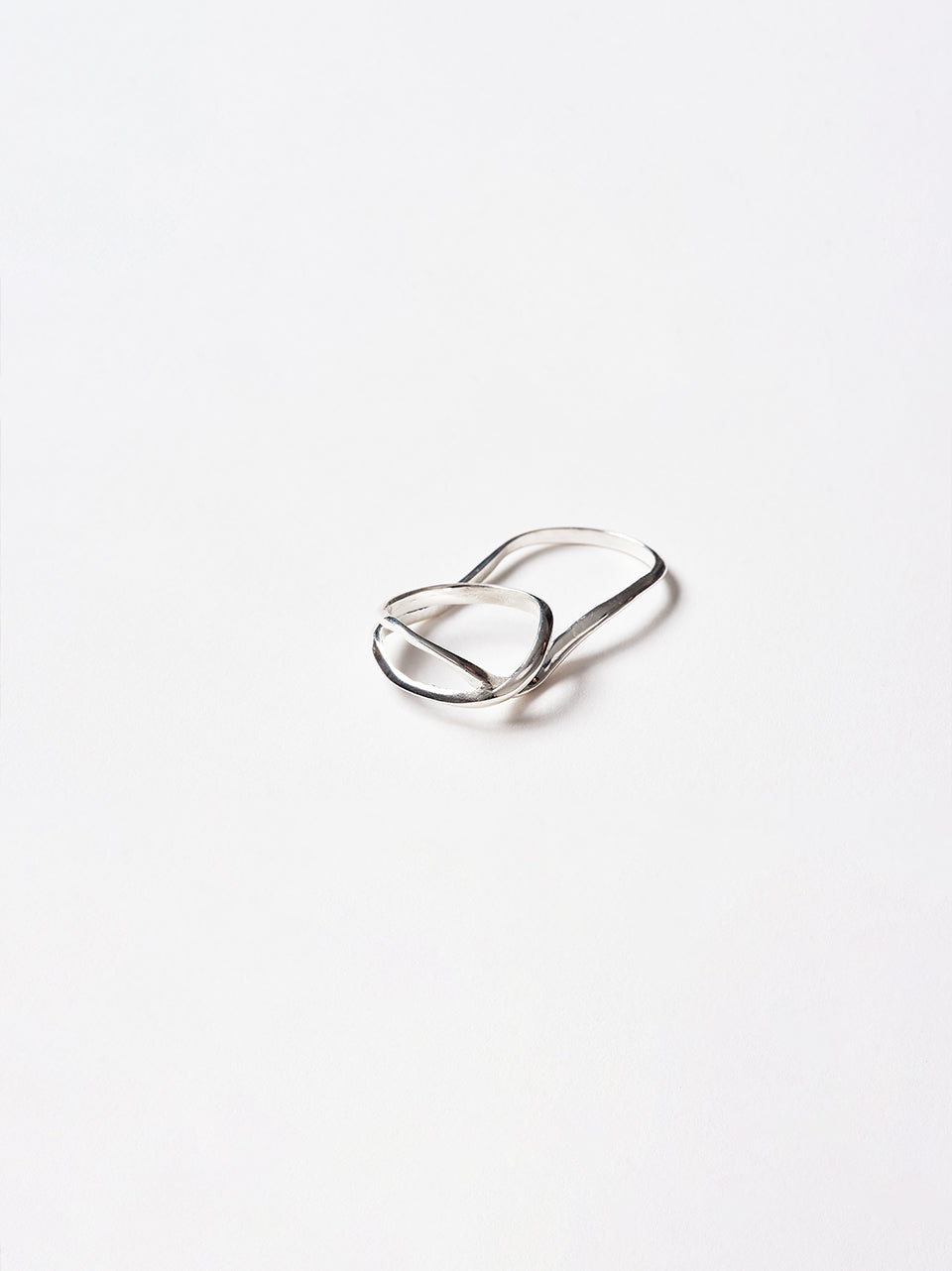 Curve Double Ring