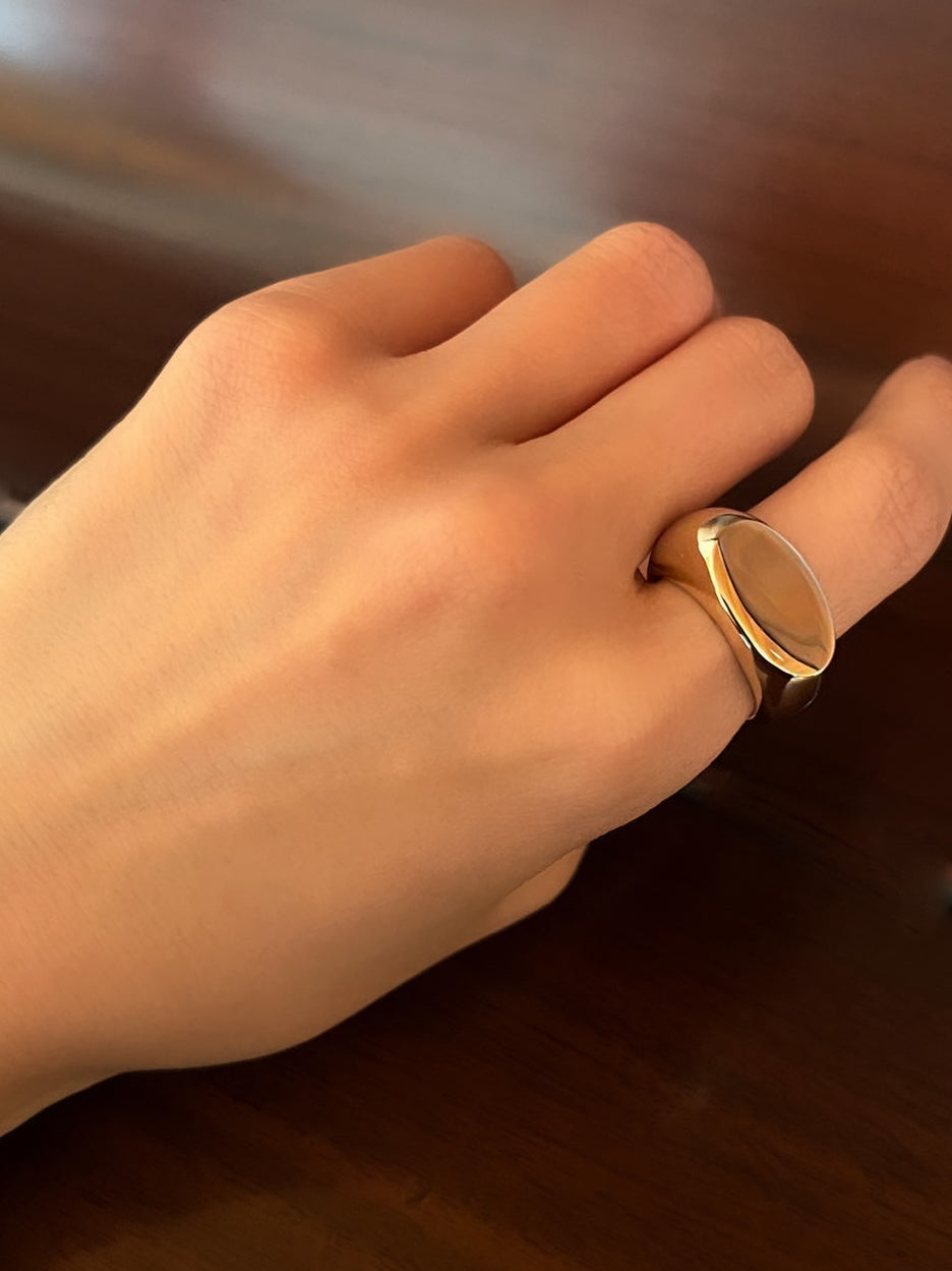 Asymmetrical Cut Ring