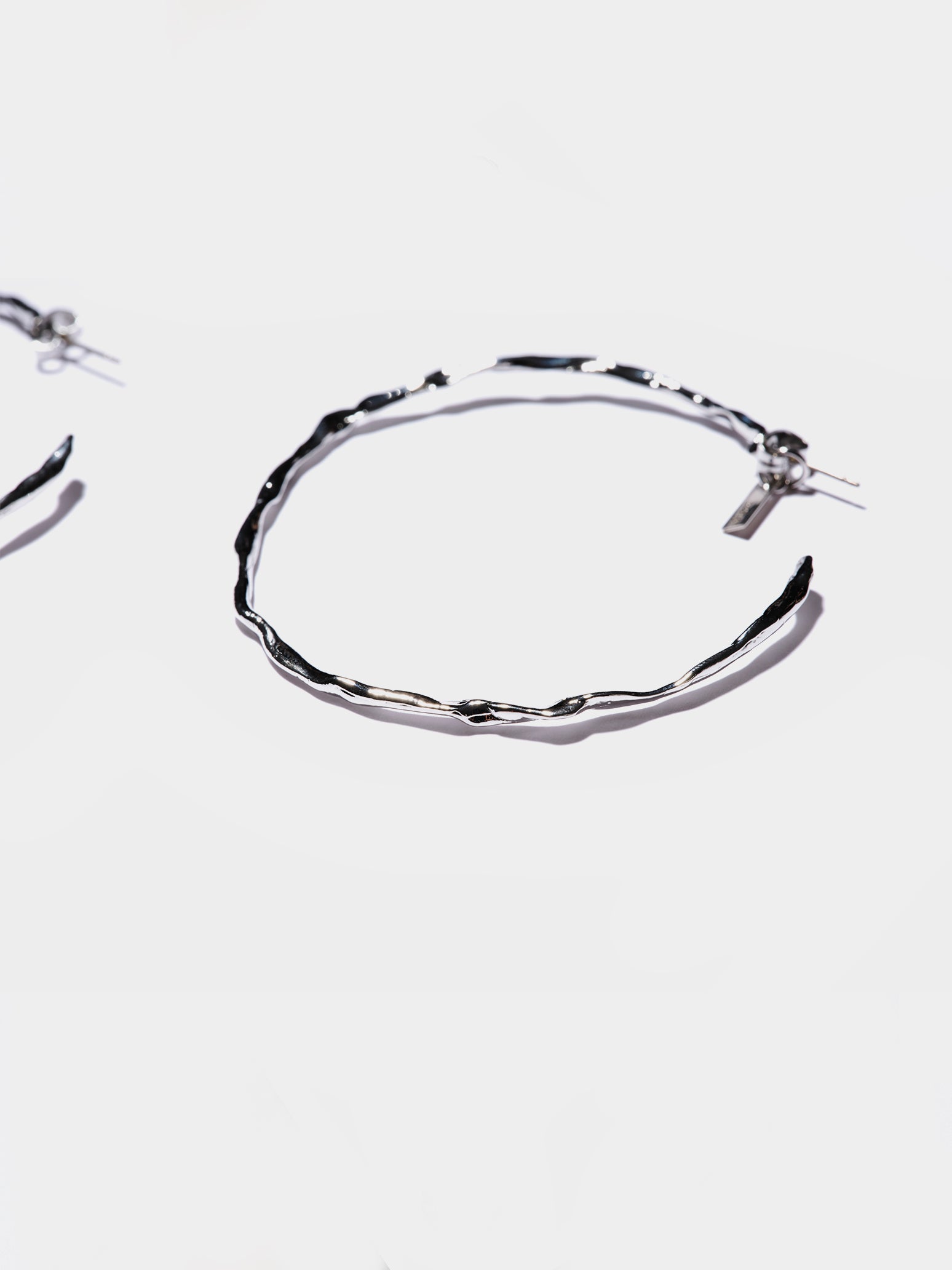 Twist Hoop Earrings(ペア) – ucalypt